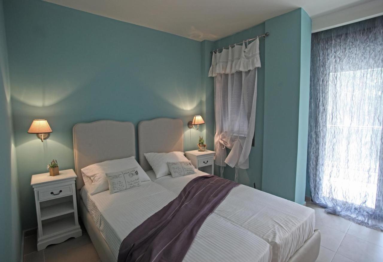 Tridente Mare Apart Hotel Pefkochori Esterno foto